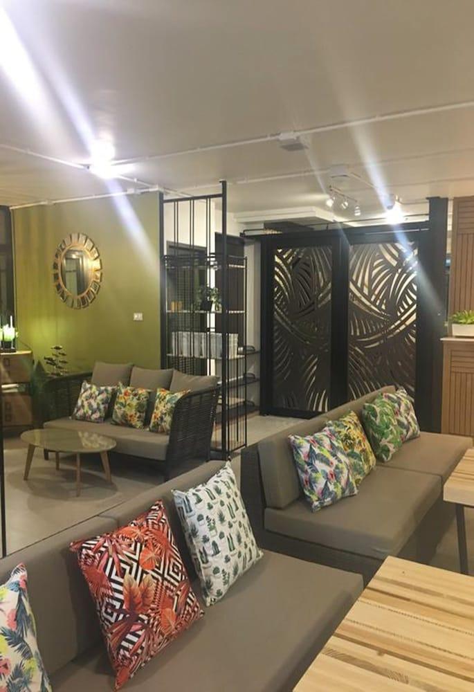 فندق Bangkok Saran Poshtel المظهر الخارجي الصورة